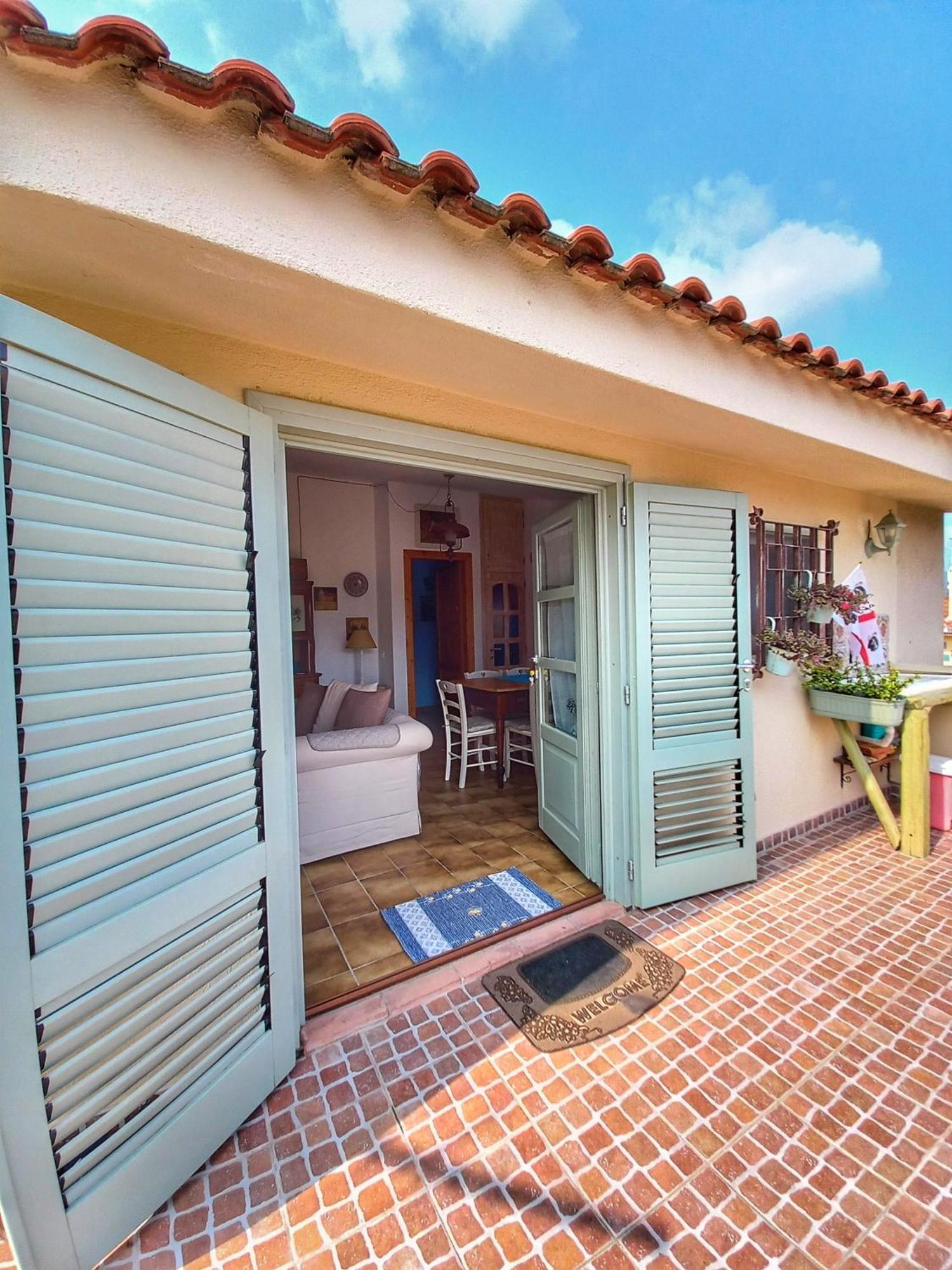 Su Pasu Villa บูโดนี ภายนอก รูปภาพ